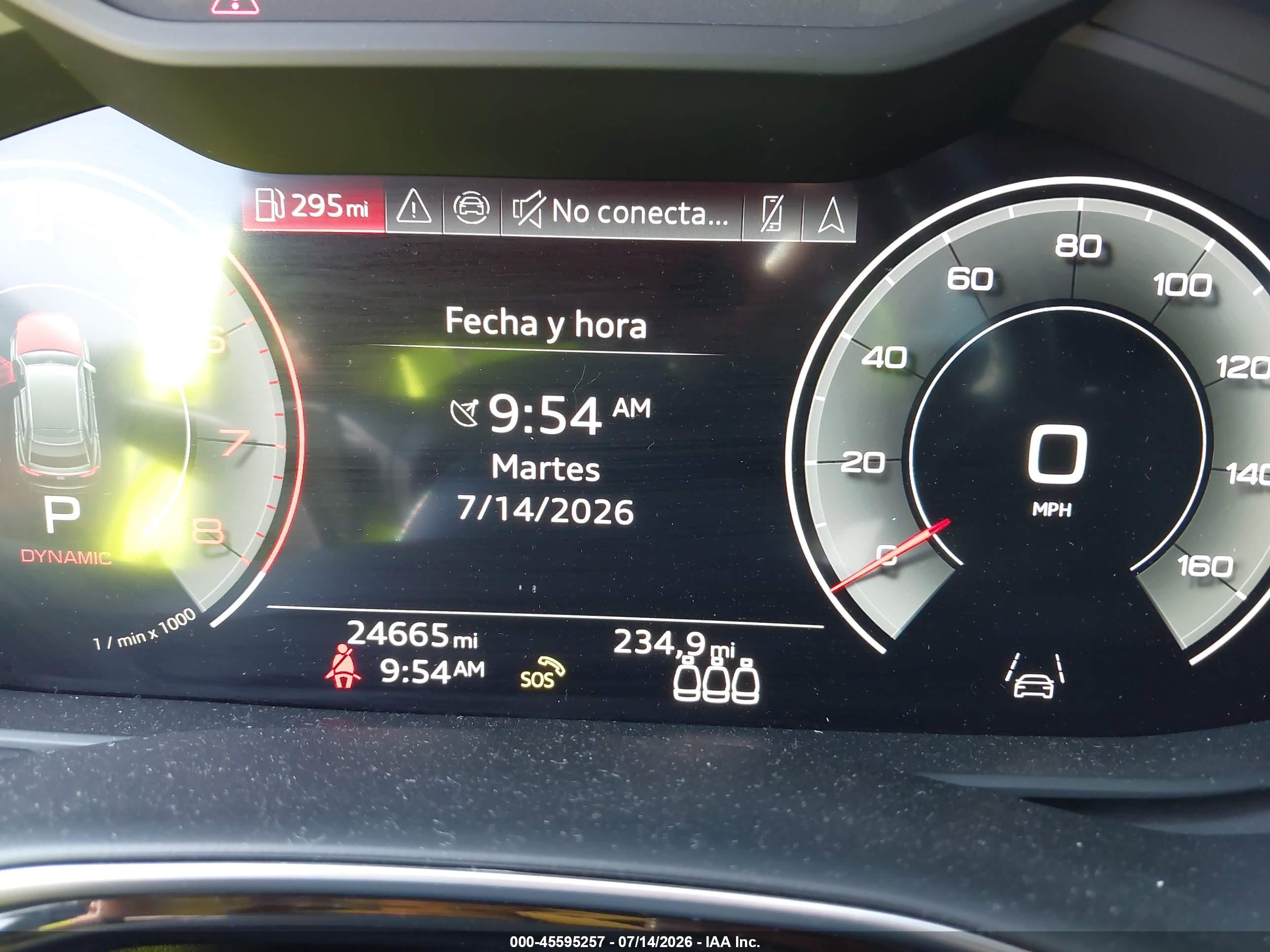 2024 AUDI Q8