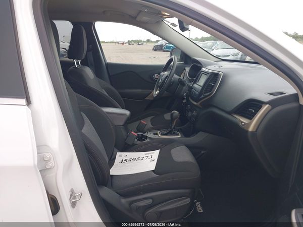 2018 JEEP CHEROKEE LATITUDE FWD