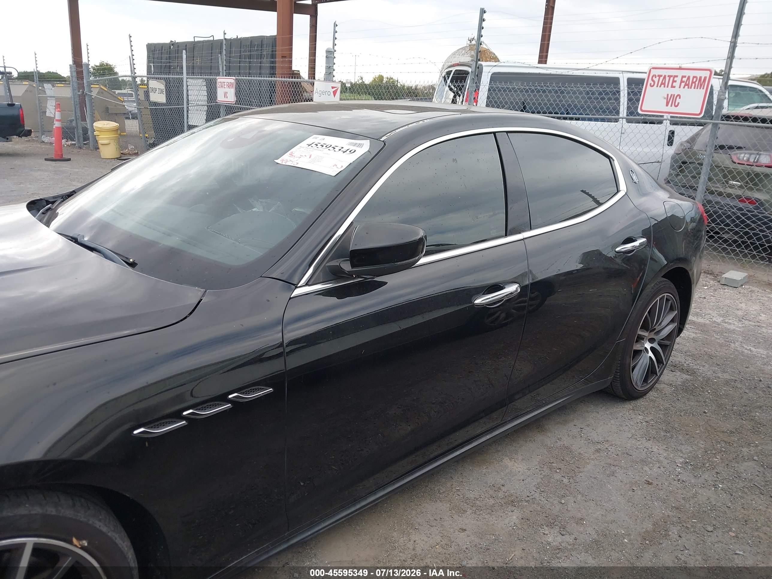 2017 MASERATI GHIBLI S