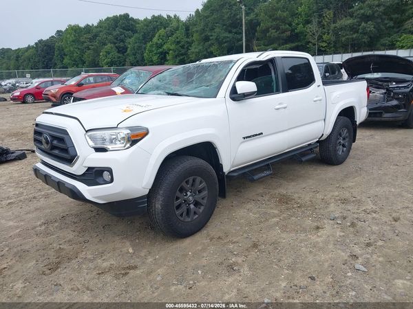 2022 TOYOTA TACOMA SR5 V6