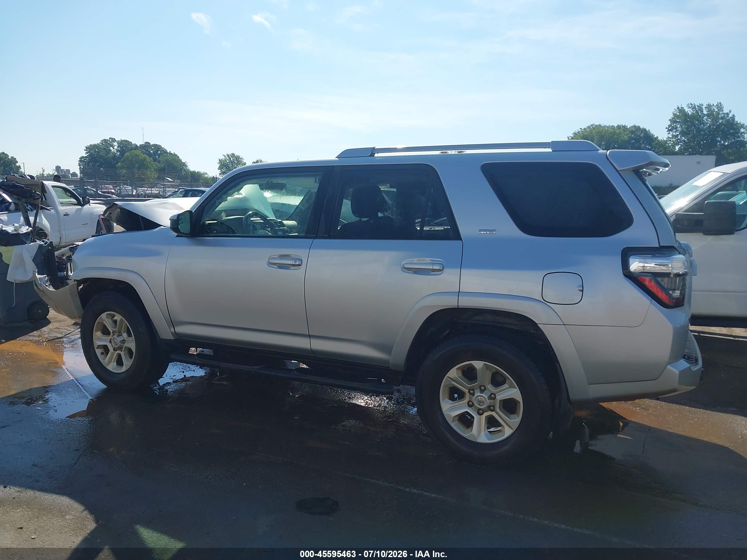 2016 TOYOTA 4RUNNER SR5