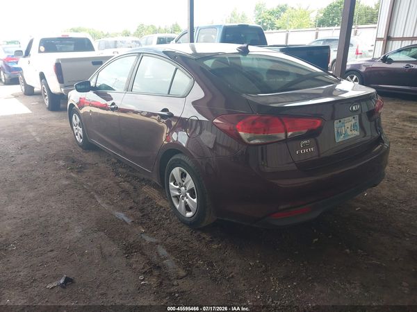2017 KIA FORTE LX