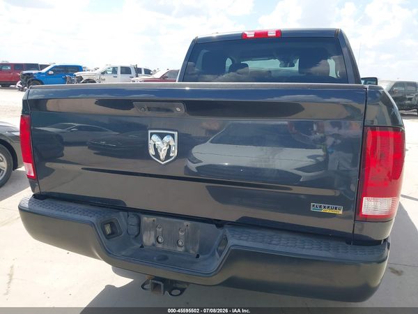 2017 RAM 1500 TRADESMAN  4X2 5'7 BOX