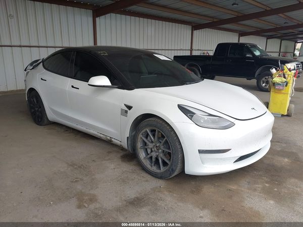 2021 TESLA MODEL 3
