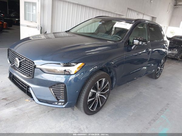 2024 VOLVO XC60 B5 PLUS DARK THEME