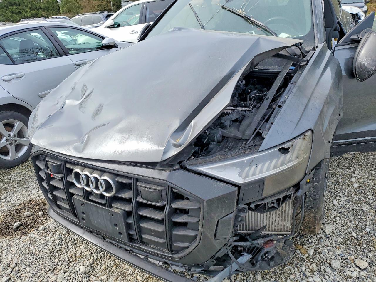 2021 AUDI SQ8