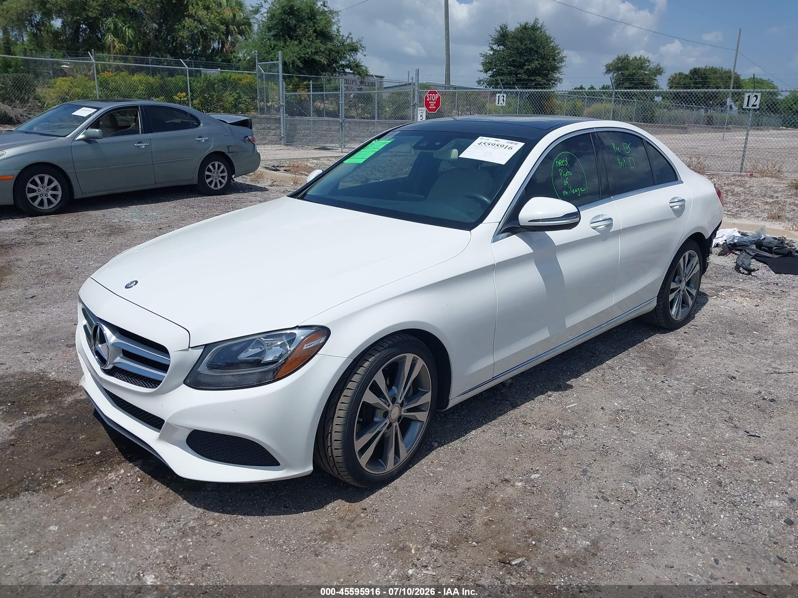 2016 MERCEDES-BENZ C 300 C300