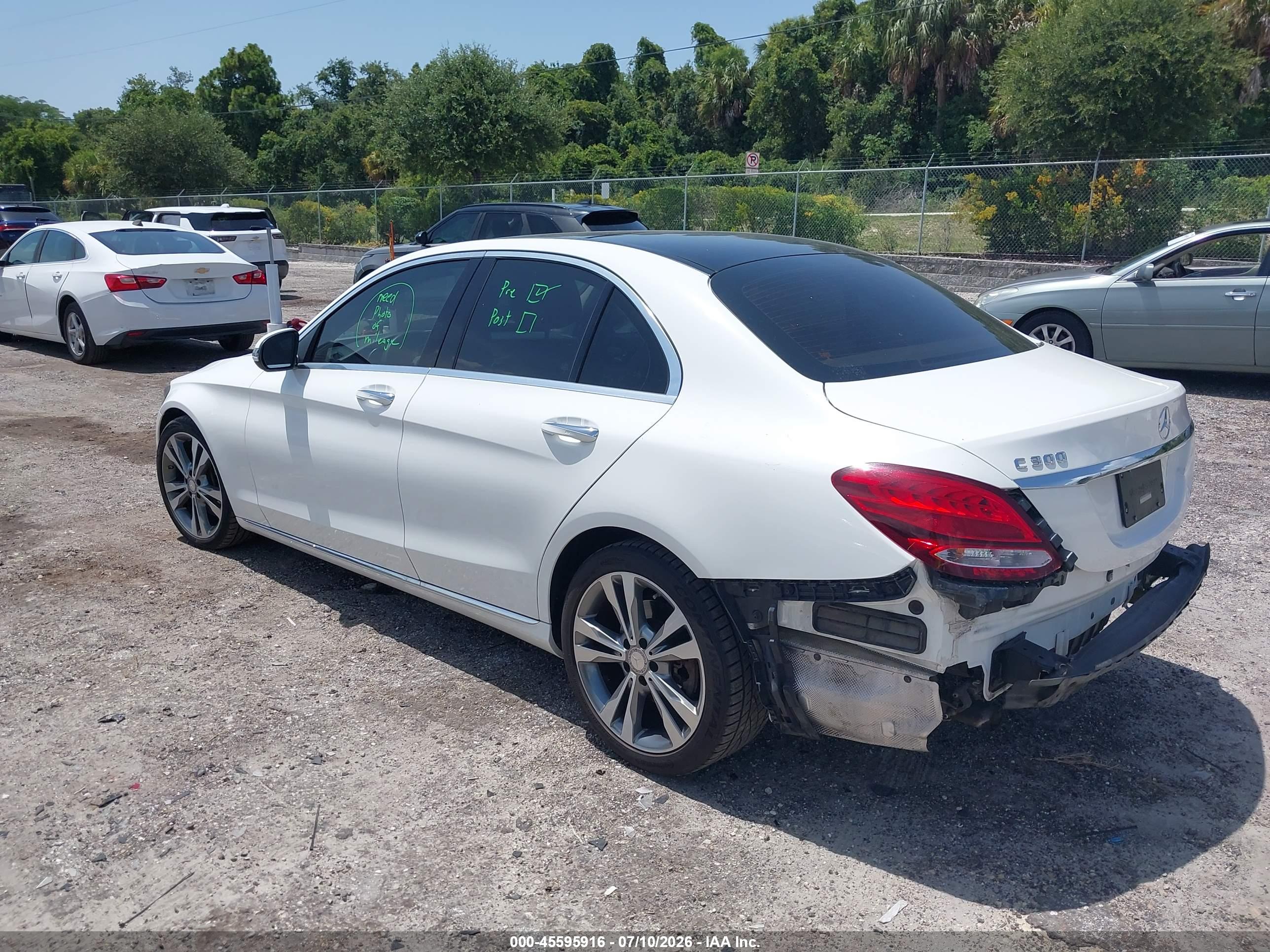 2016 MERCEDES-BENZ C 300 C300