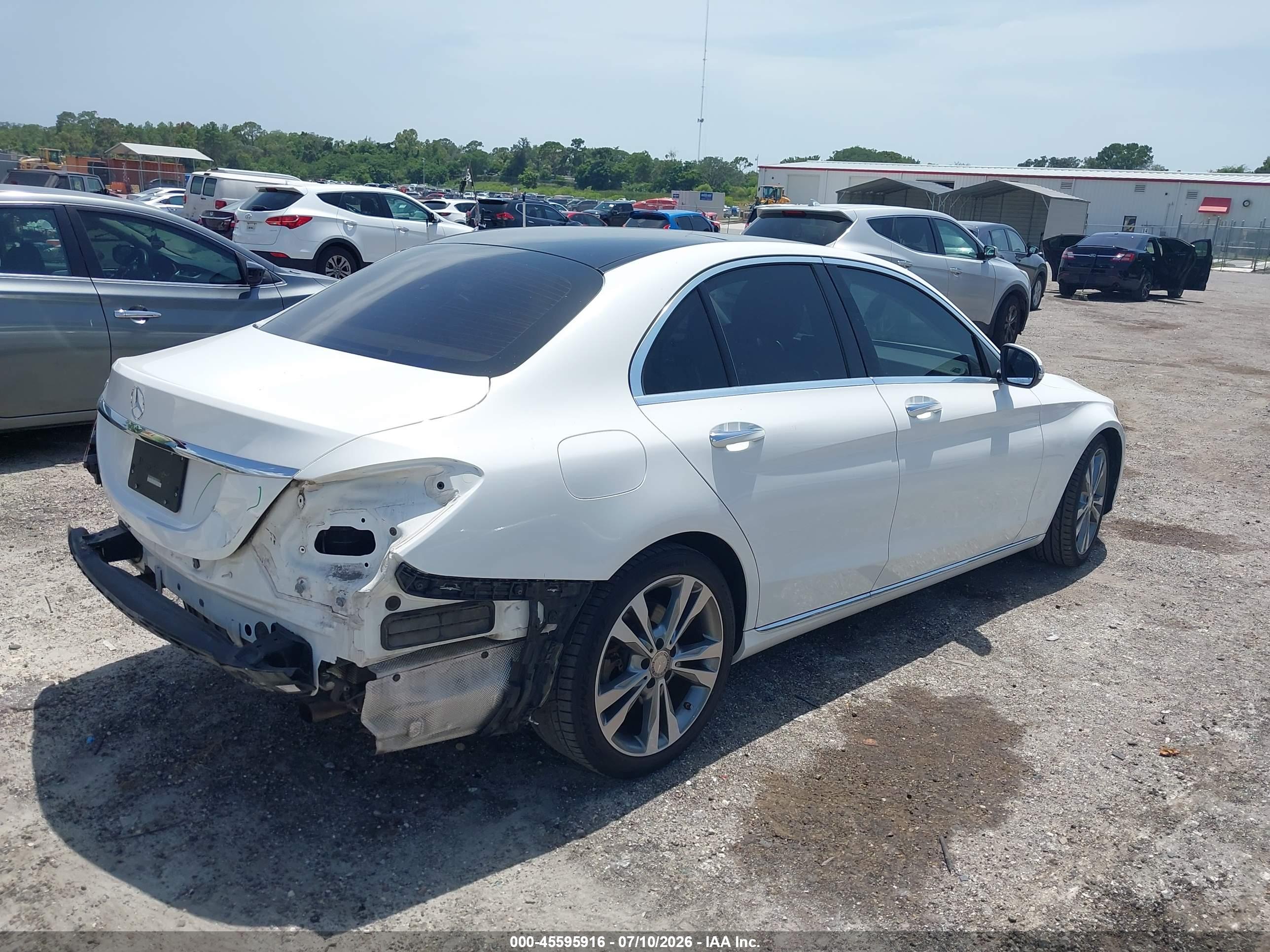 2016 MERCEDES-BENZ C 300 C300