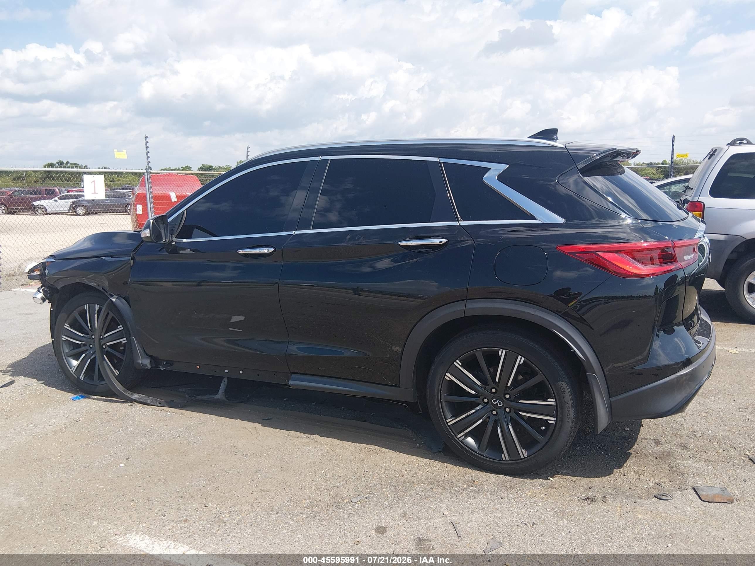 2021 INFINITI QX50 LUXE