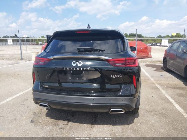 2021 INFINITI QX50 LUXE
