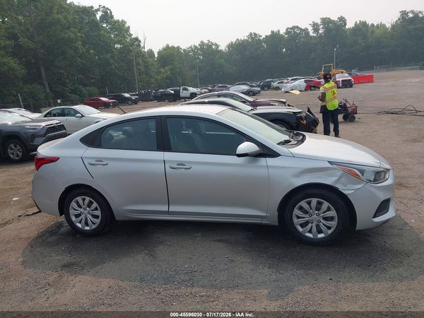 2022 HYUNDAI ACCENT SE
