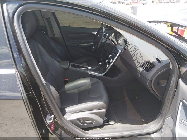 2016 VOLVO S60 T5 DRIVE-E PREMIER