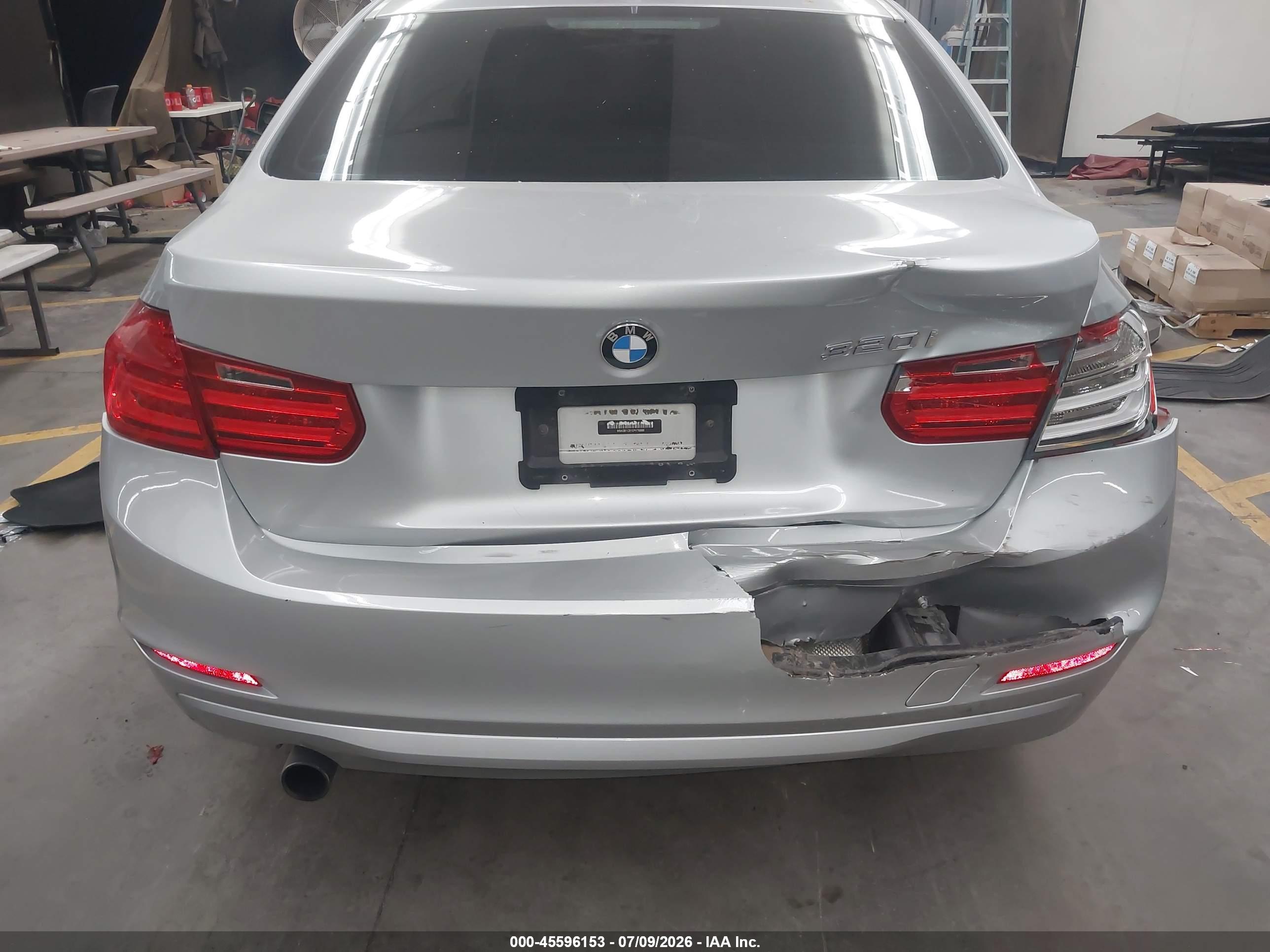 2014 BMW 320I SA