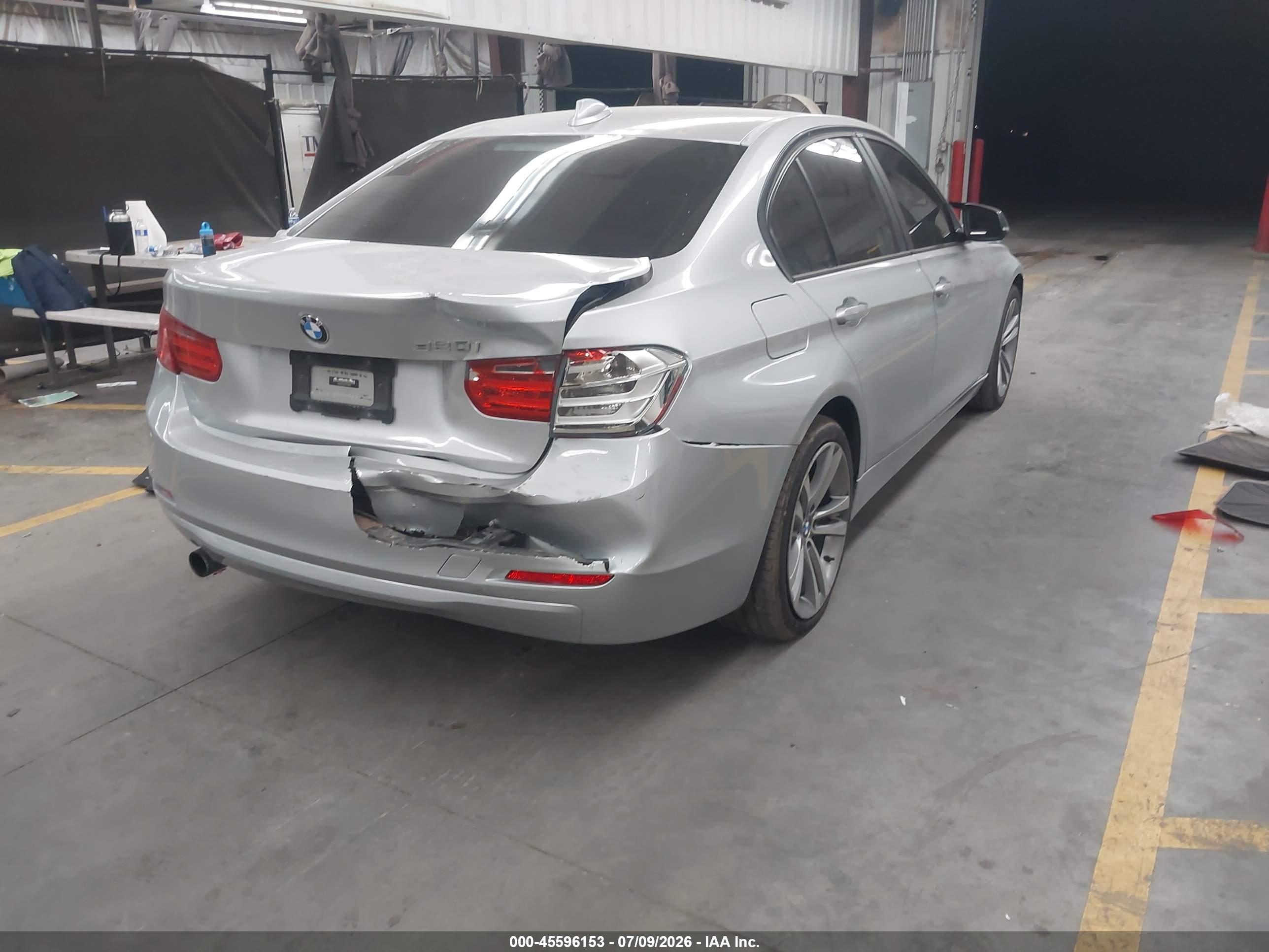 2014 BMW 320I SA