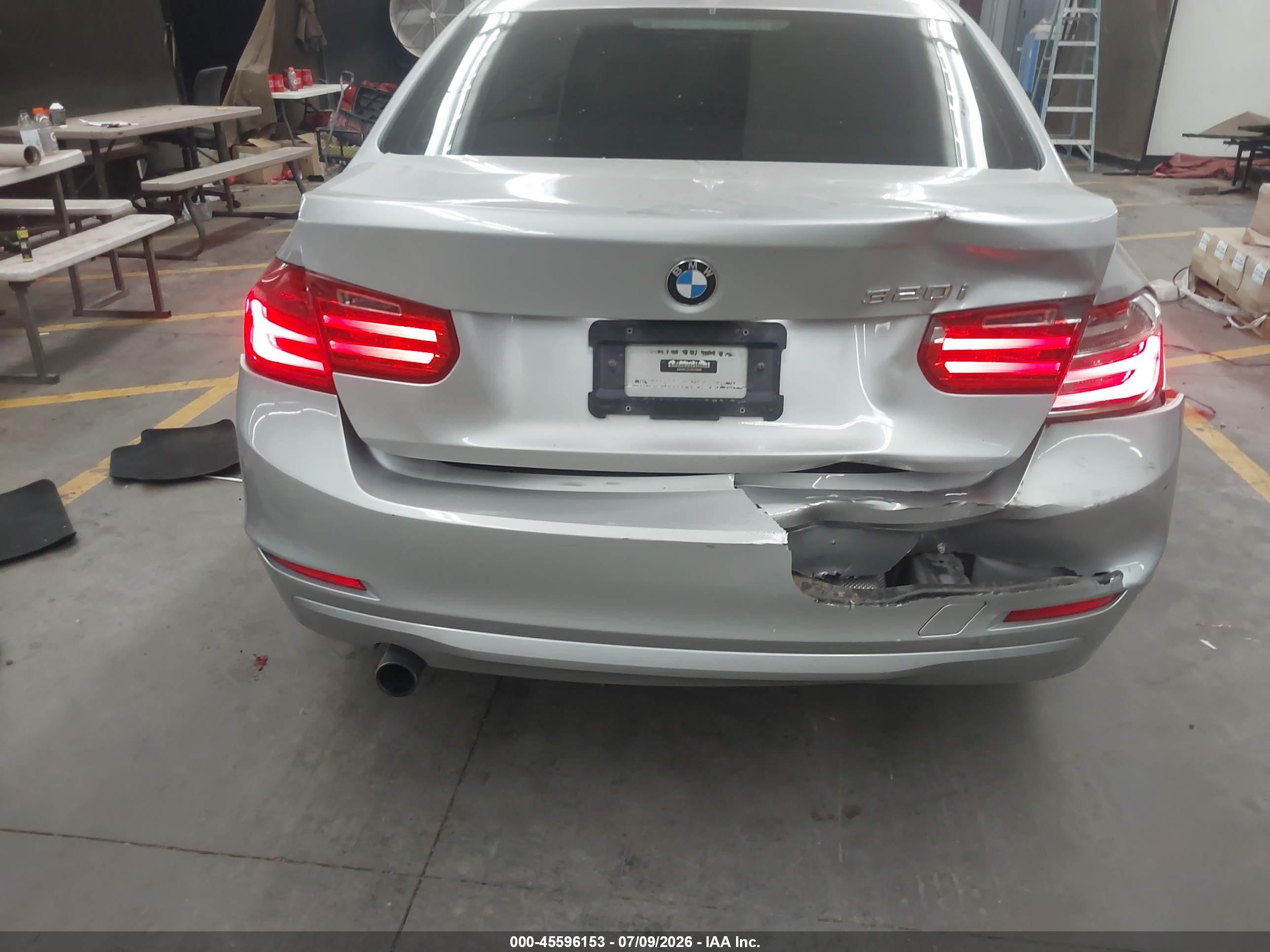 2014 BMW 320I SA