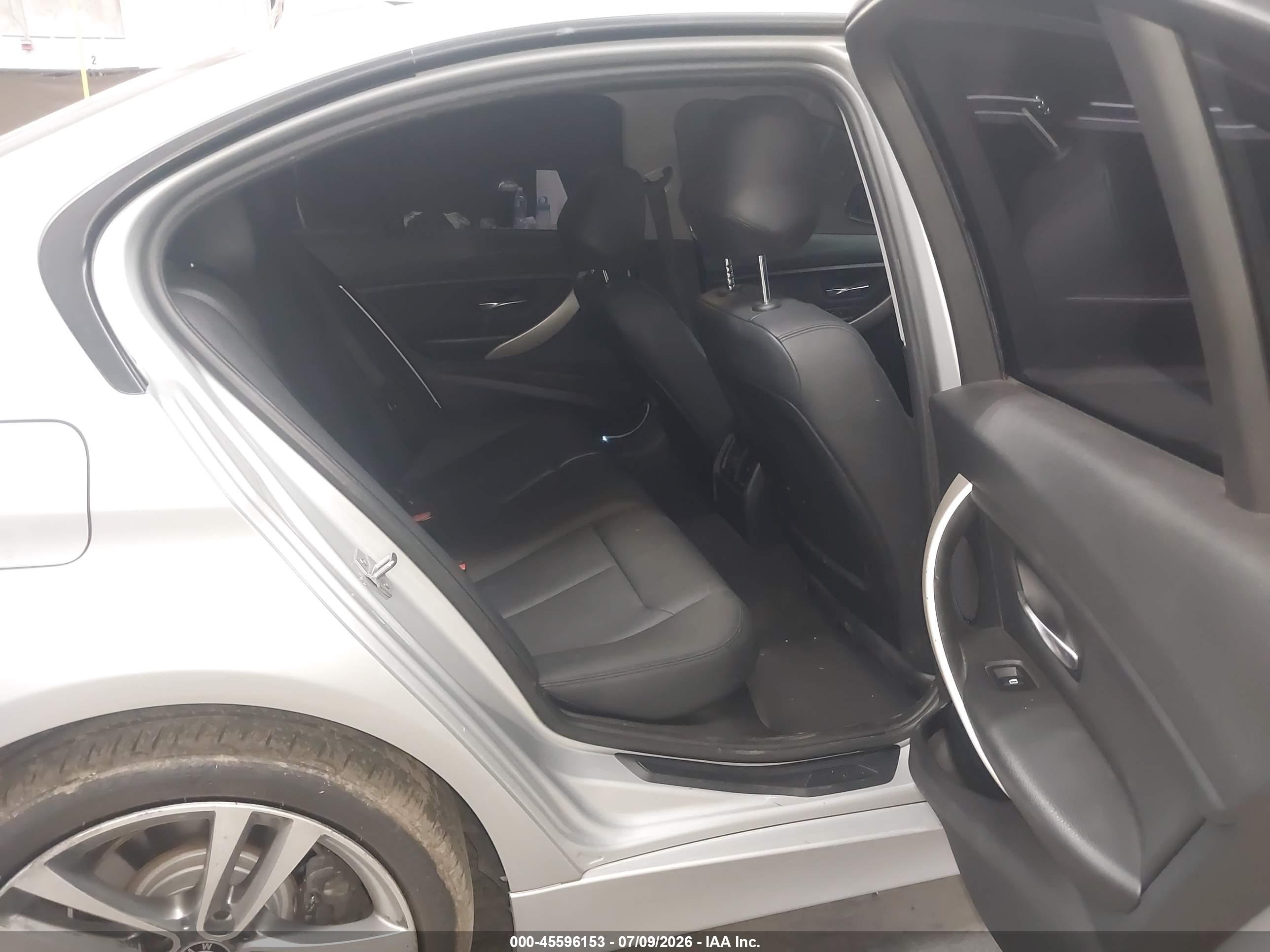2014 BMW 320I SA