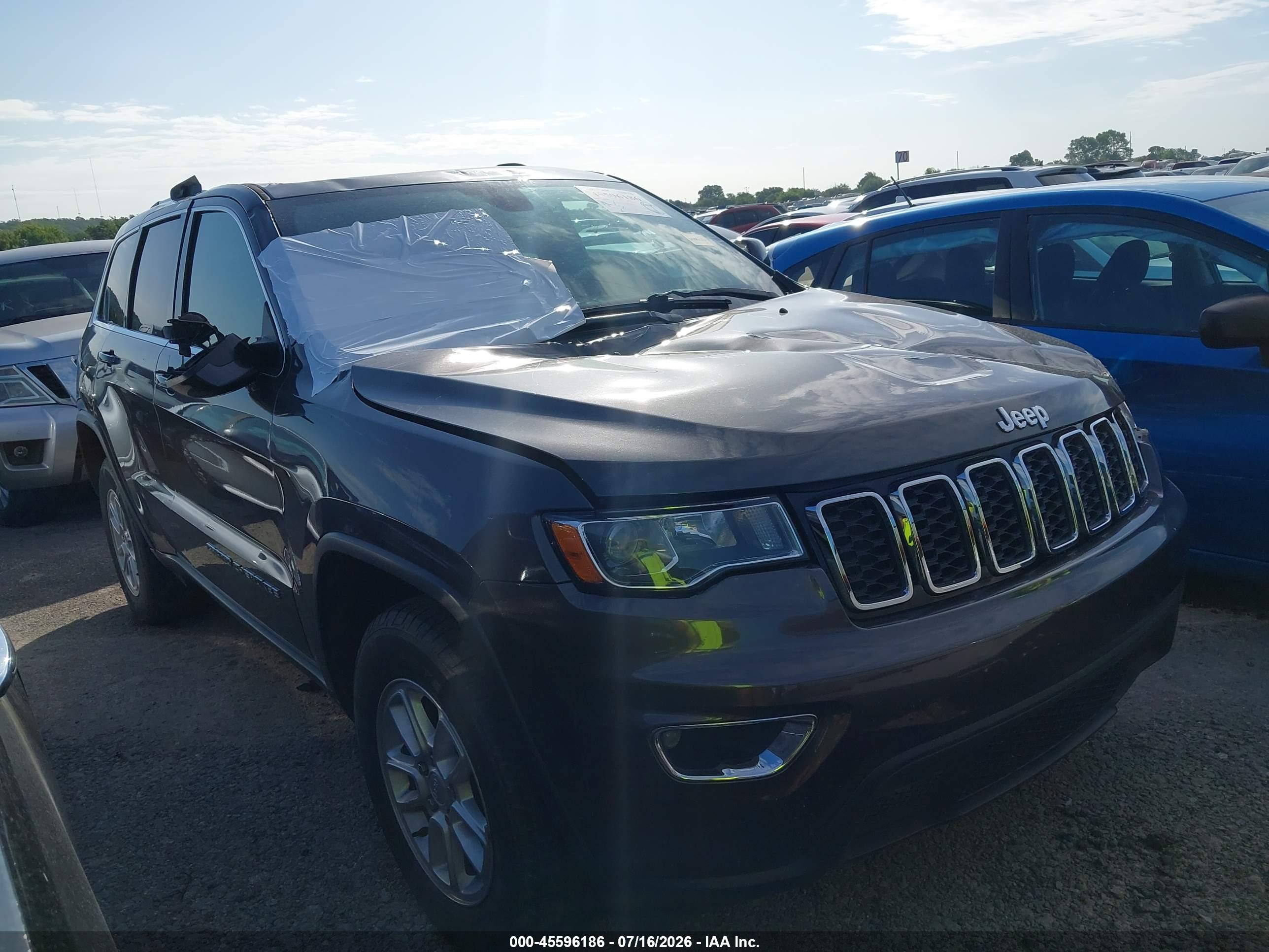 2020 JEEP GRAND CHEROKEE LAREDO E 4X4