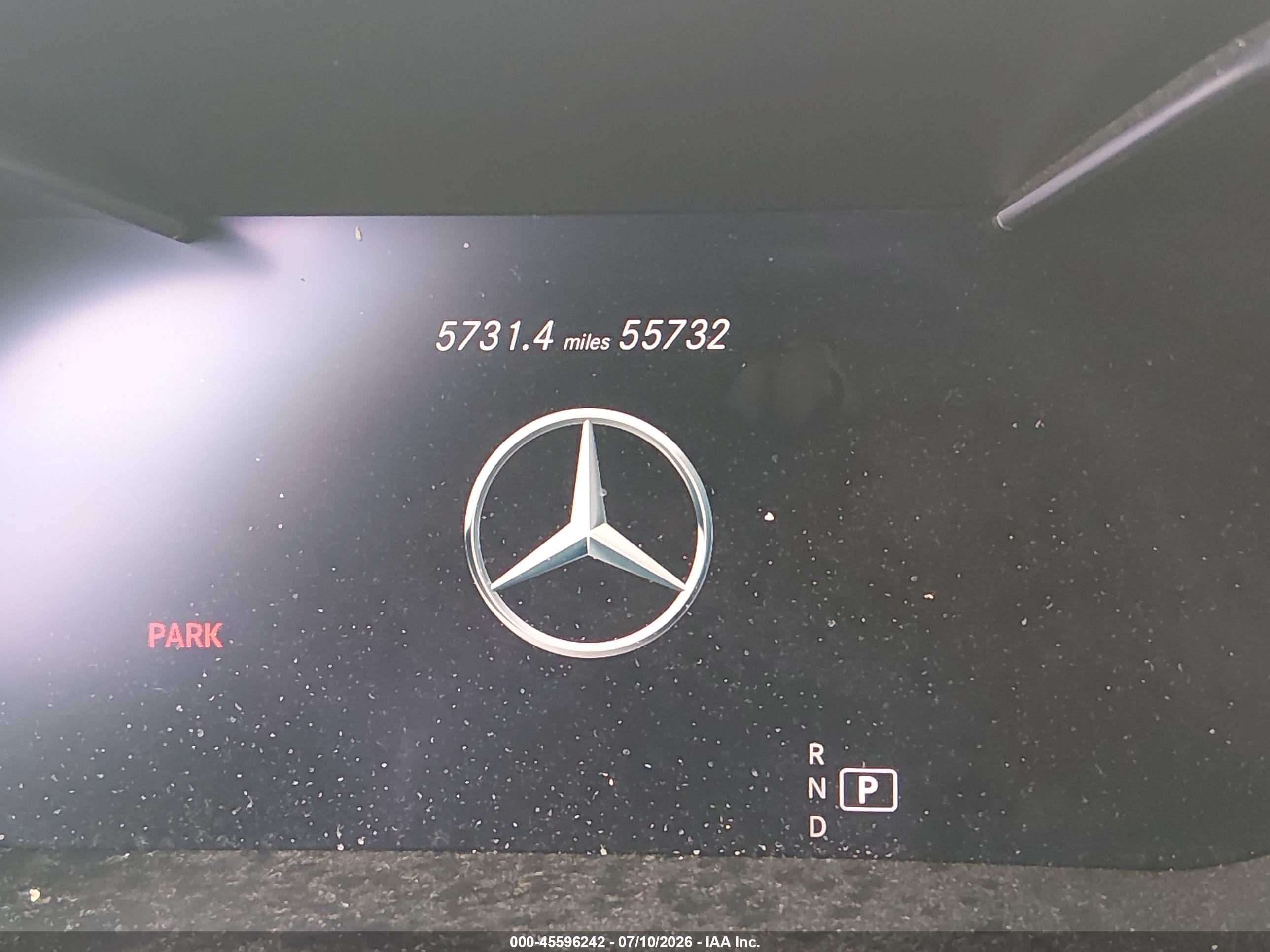 2021 MERCEDES-BENZ GLC 300 SUV