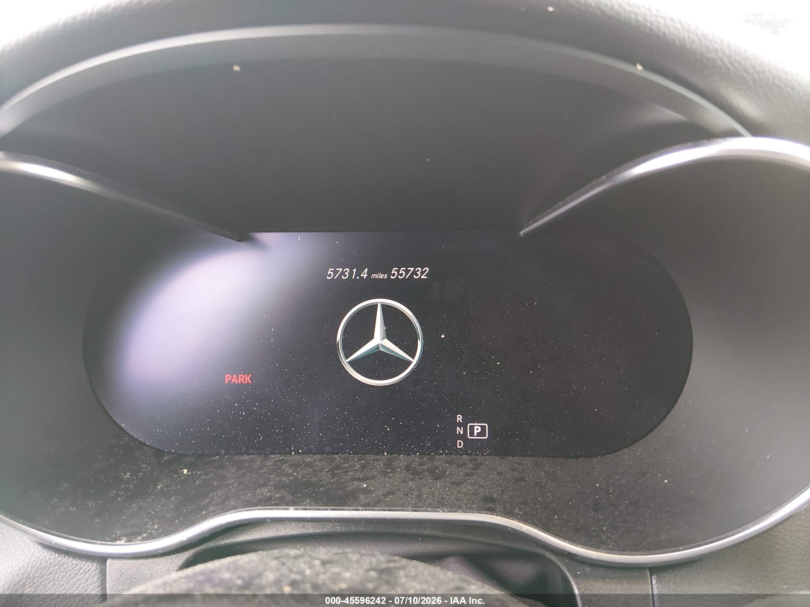 2021 MERCEDES-BENZ GLC 300 SUV