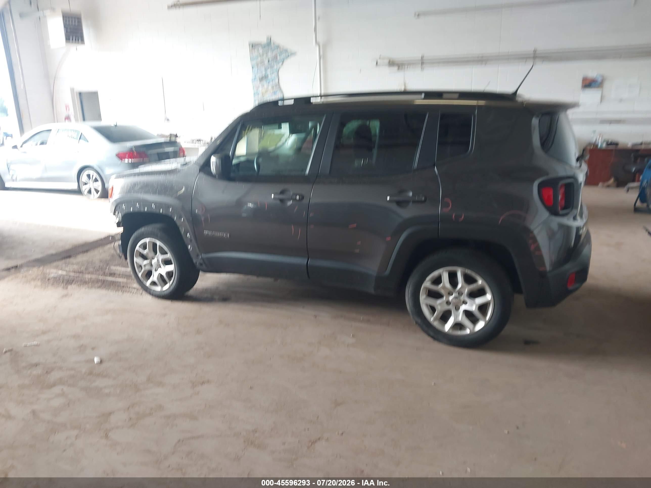 2017 JEEP RENEGADE LATITUDE