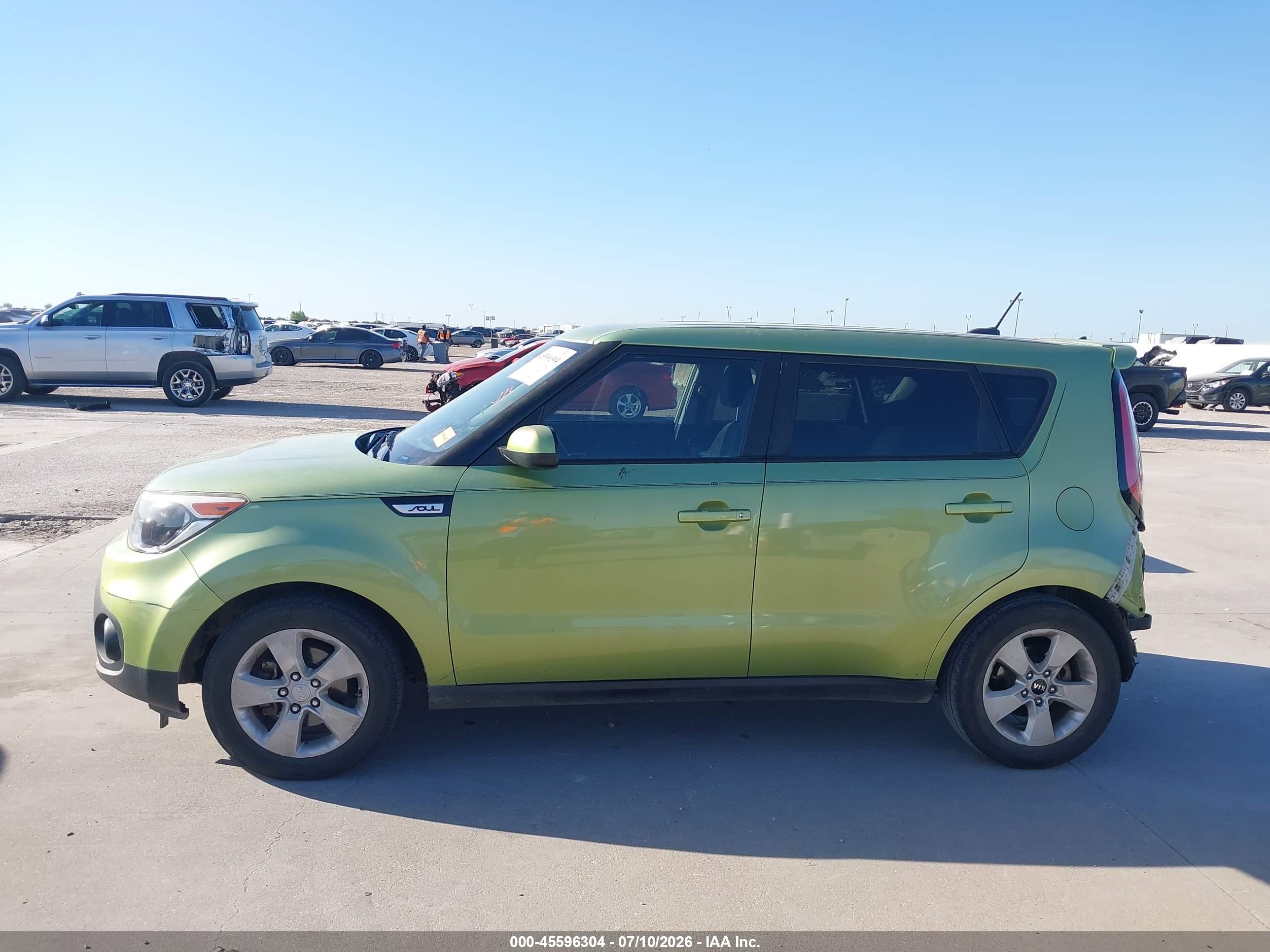 2017 KIA SOUL Base