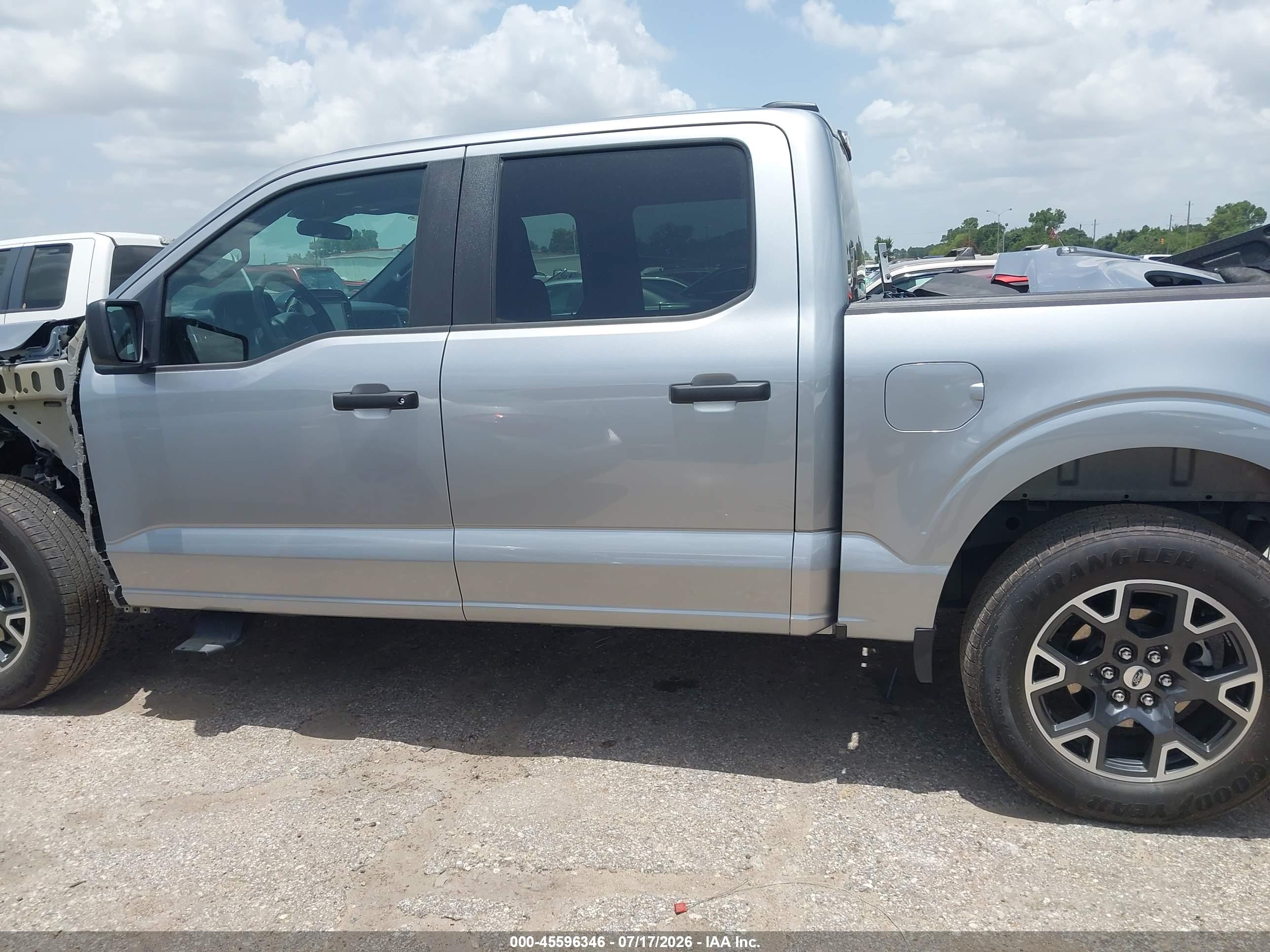 2025 FORD F-150 STX