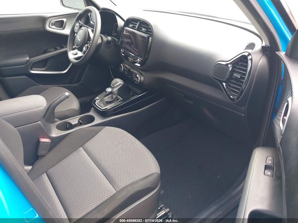 2025 KIA SOUL S