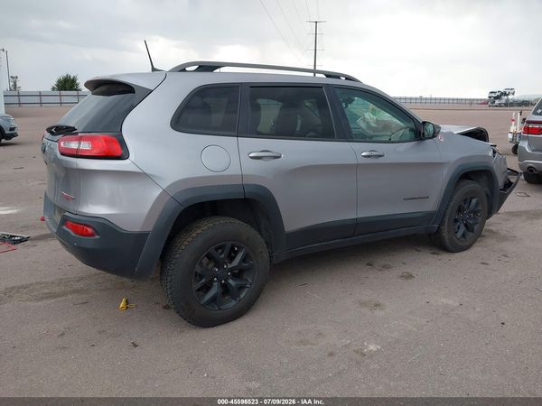 2018 JEEP CHEROKEE TRAILHAWK 4X4
