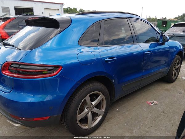 2017 PORSCHE MACAN