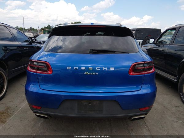 2017 PORSCHE MACAN
