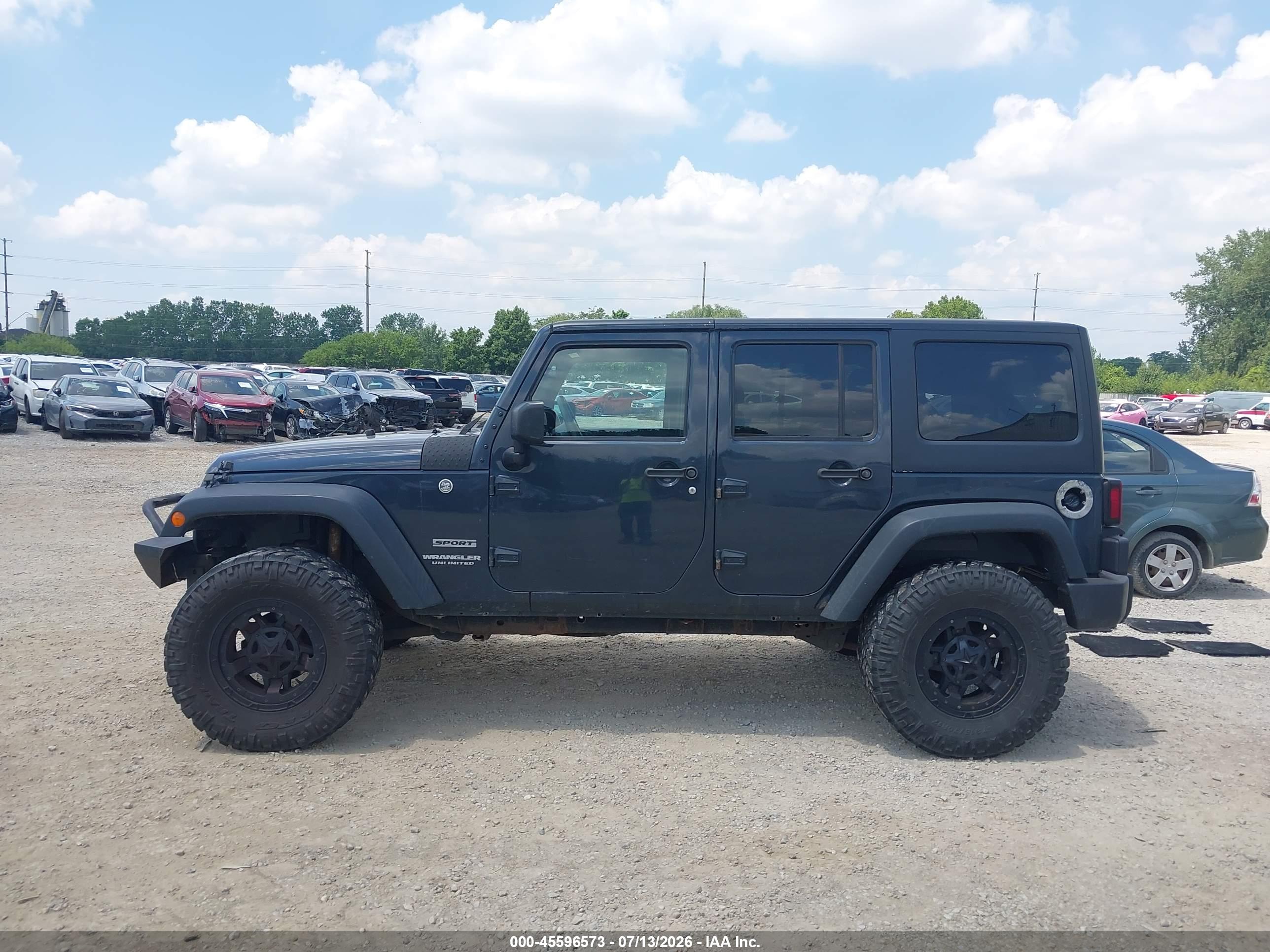 2017 JEEP WRANGLER UNLIMITED SPORT