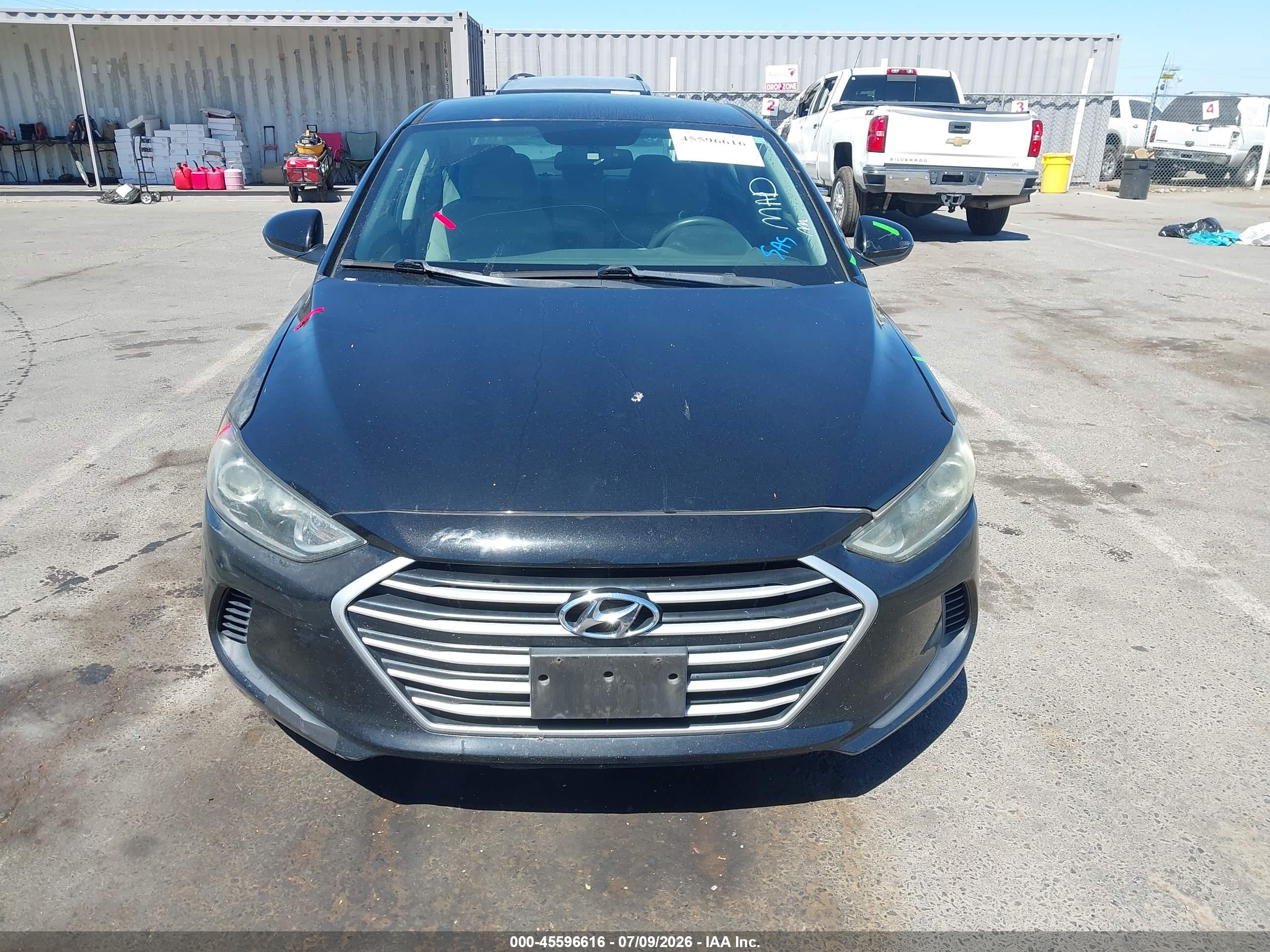 2017 HYUNDAI ELANTRA SE Base