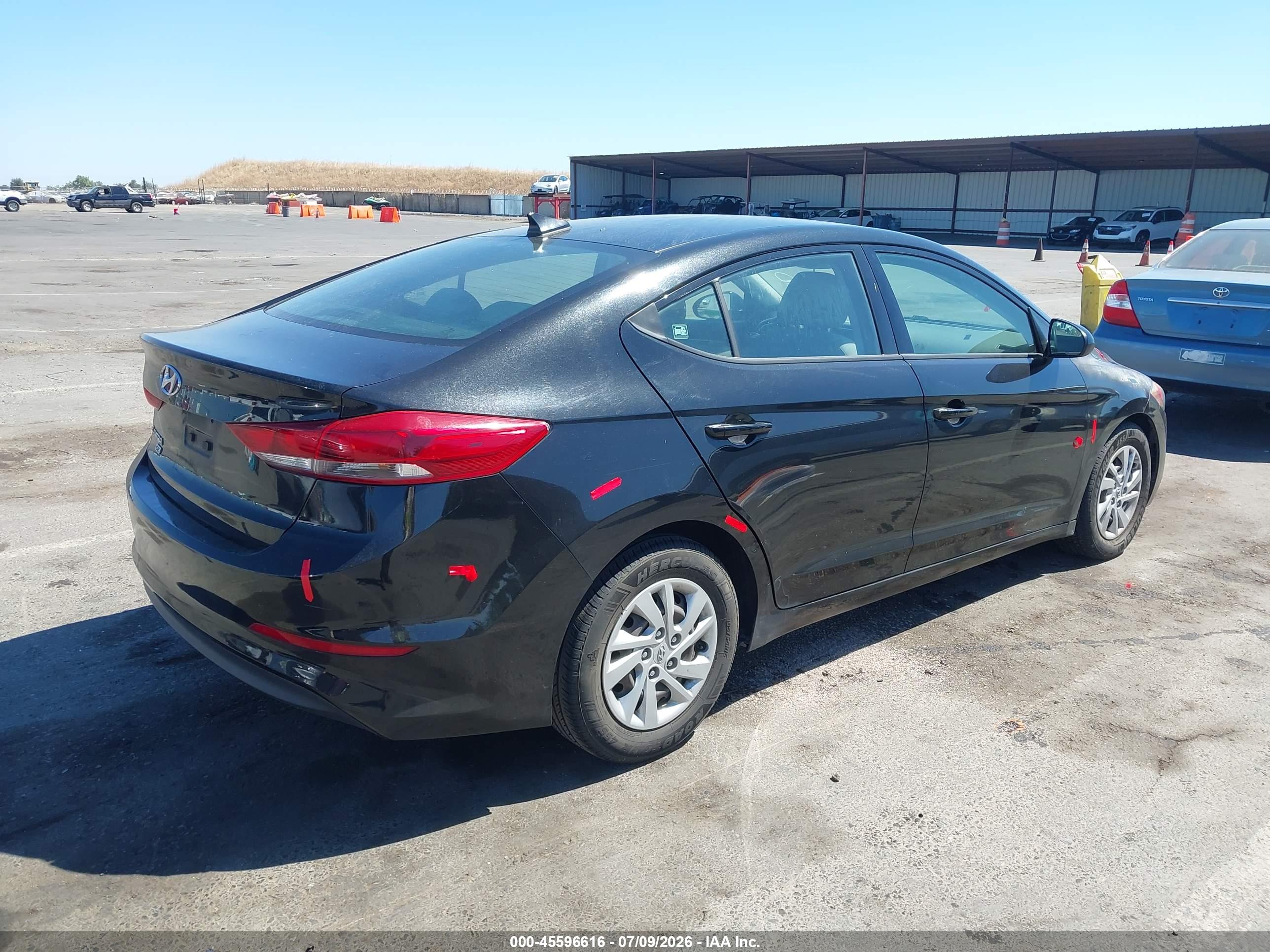 2017 HYUNDAI ELANTRA SE Base