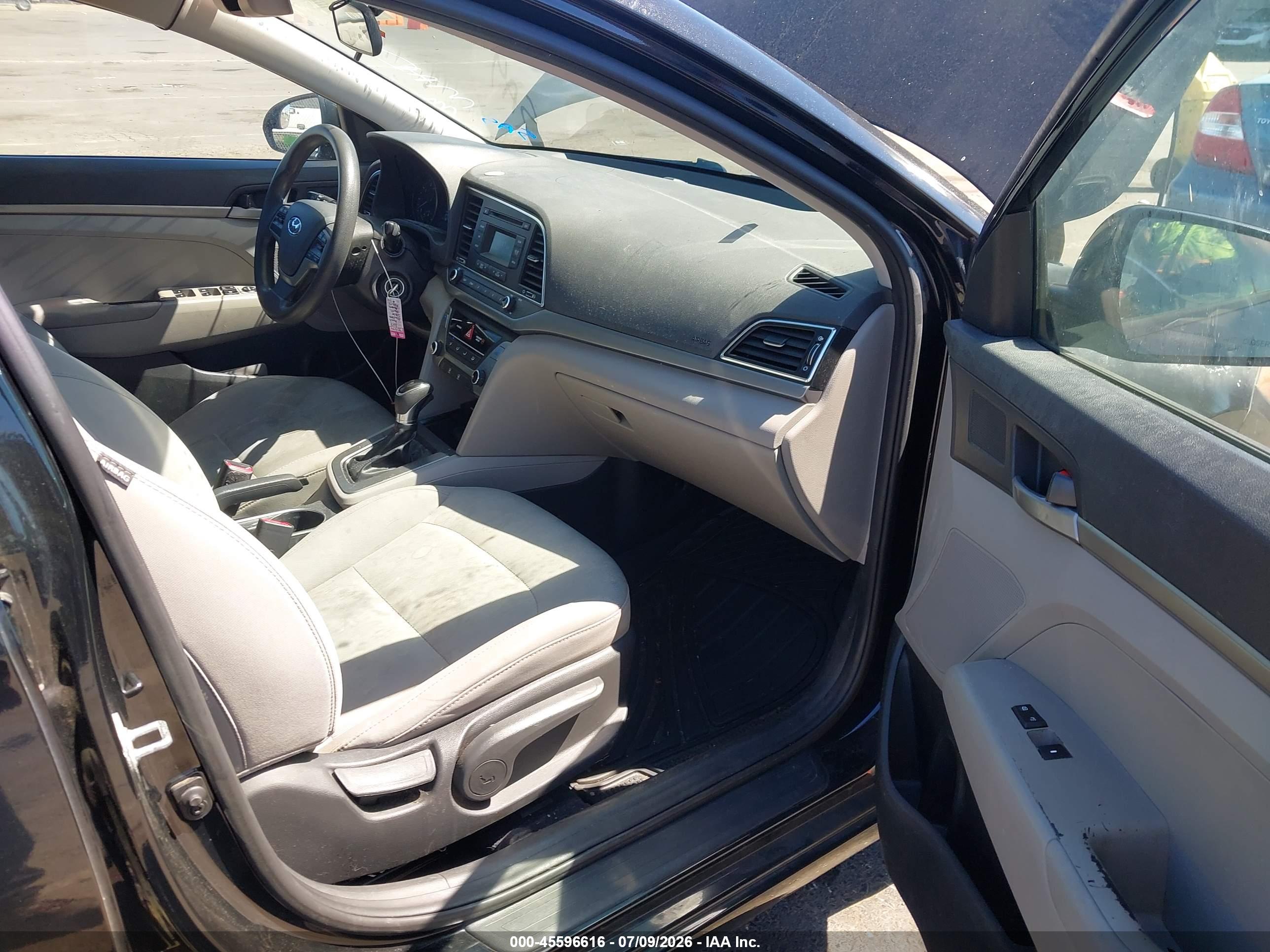 2017 HYUNDAI ELANTRA SE Base
