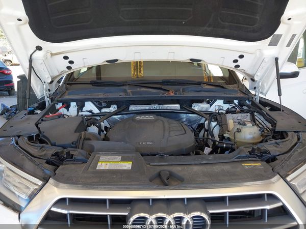 2020 AUDI Q5 quattro Premium