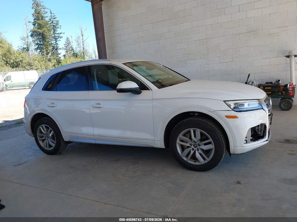 2020 AUDI Q5 quattro Premium