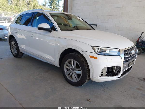 2020 AUDI Q5 quattro Premium