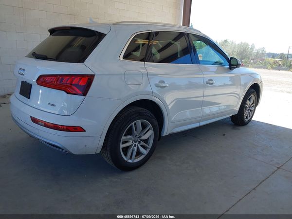 2020 AUDI Q5 quattro Premium