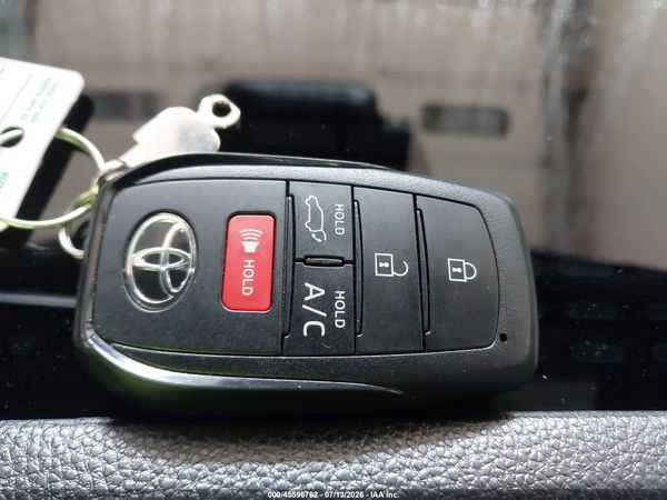 2024 TOYOTA BZ4X XLE