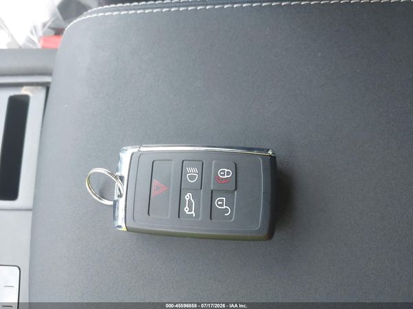 2024 LAND ROVER DISCOVERY P300 DYNAMIC SE