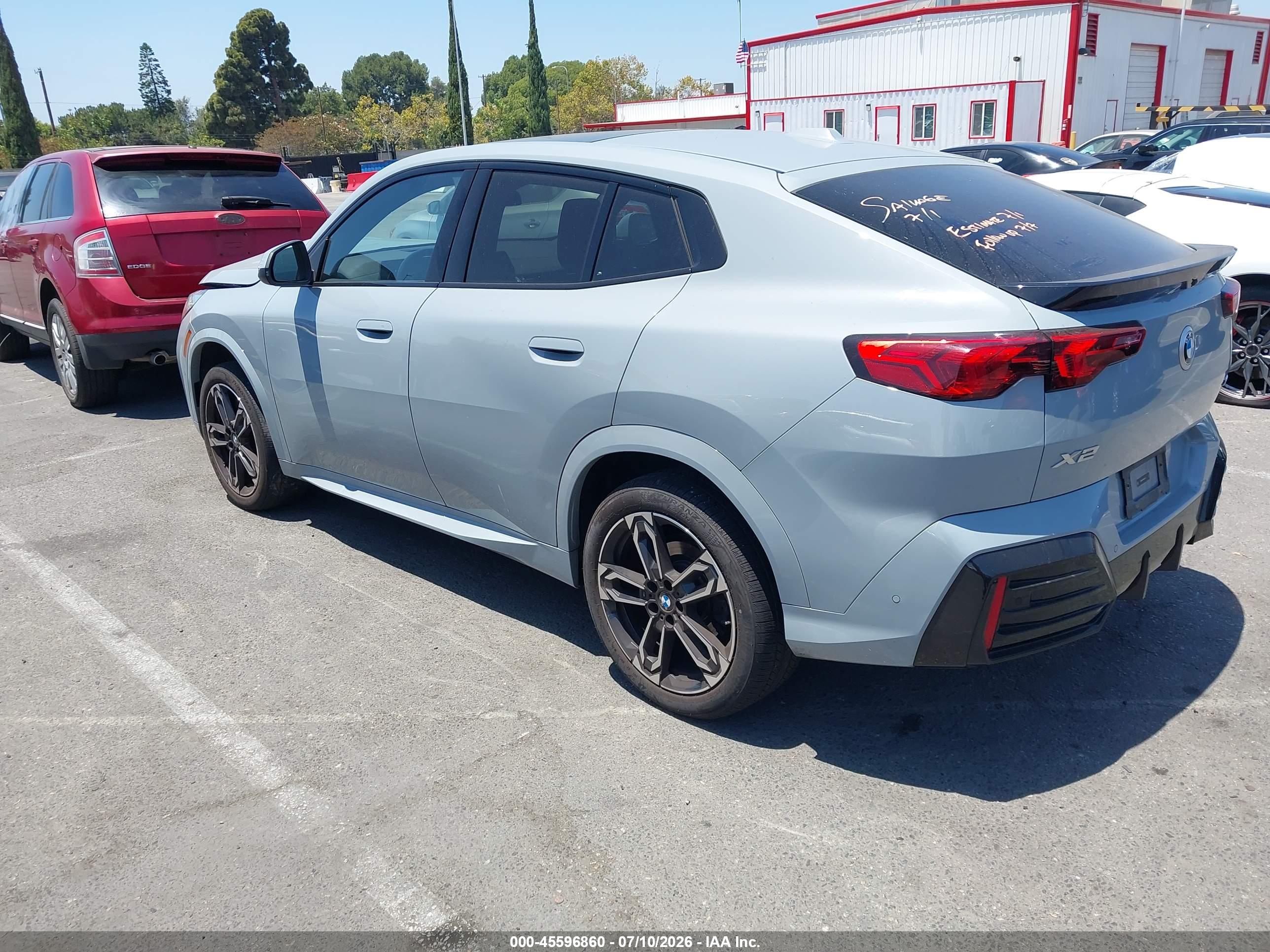 2025 BMW X2 XDRIVE28I
