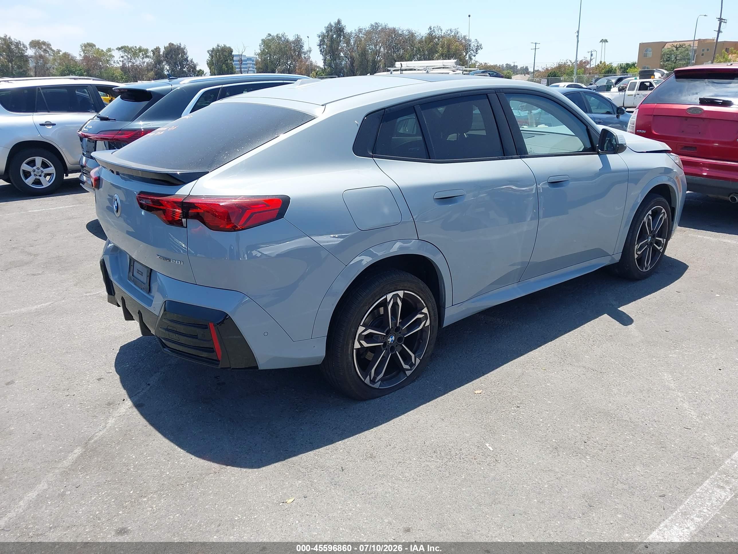 2025 BMW X2 XDRIVE28I