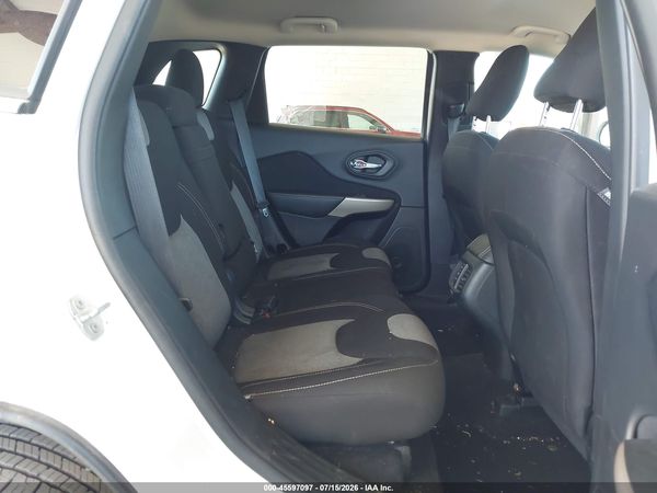 2018 JEEP CHEROKEE LATITUDE FWD