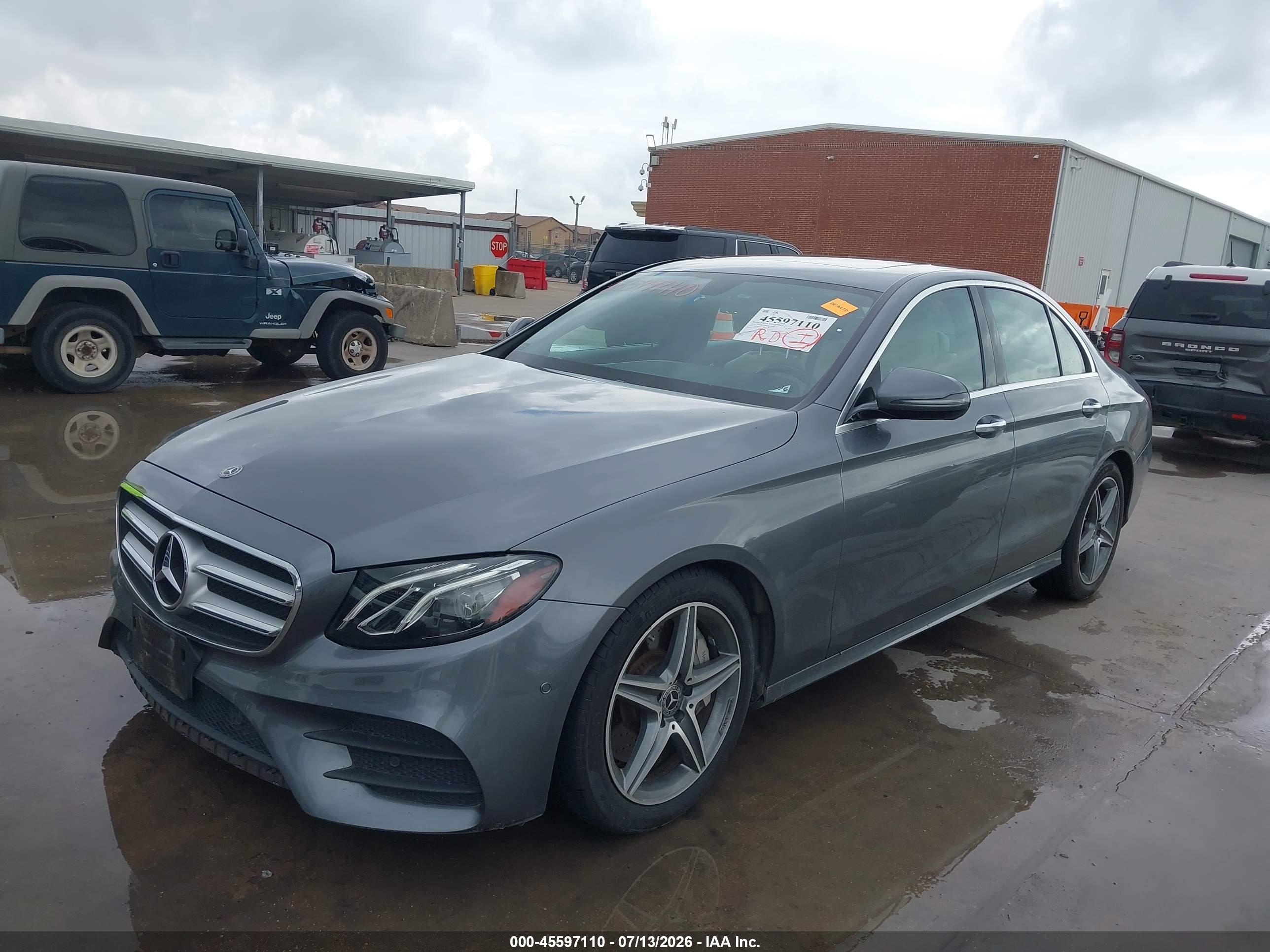 2018 MERCEDES-BENZ E 300 E300