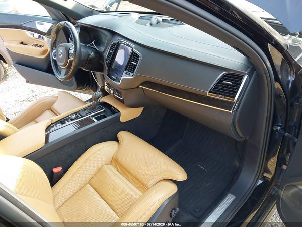 2017 VOLVO XC90 T6 INSCRIPTION