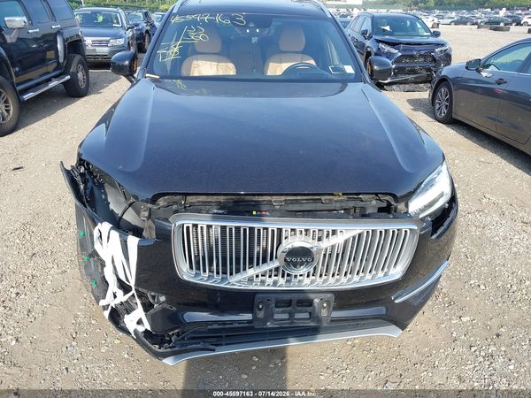 2017 VOLVO XC90 T6 INSCRIPTION