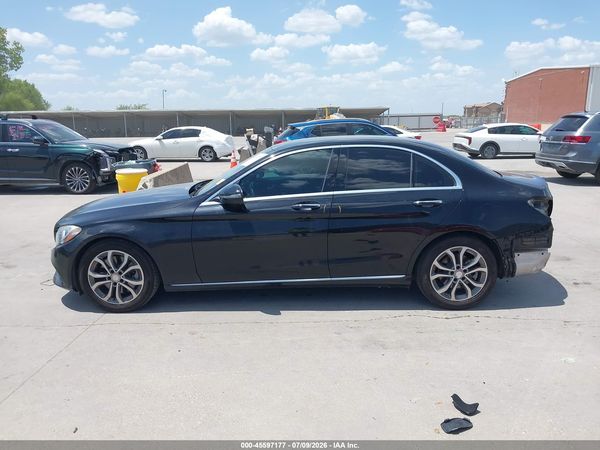 2016 MERCEDES-BENZ C 300