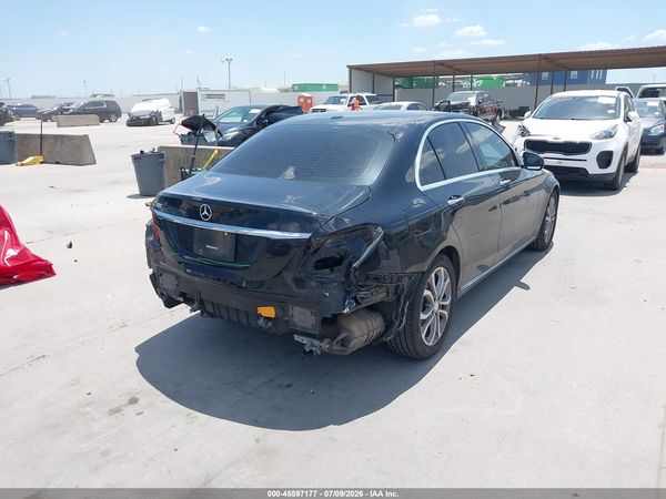 2016 MERCEDES-BENZ C 300 C300