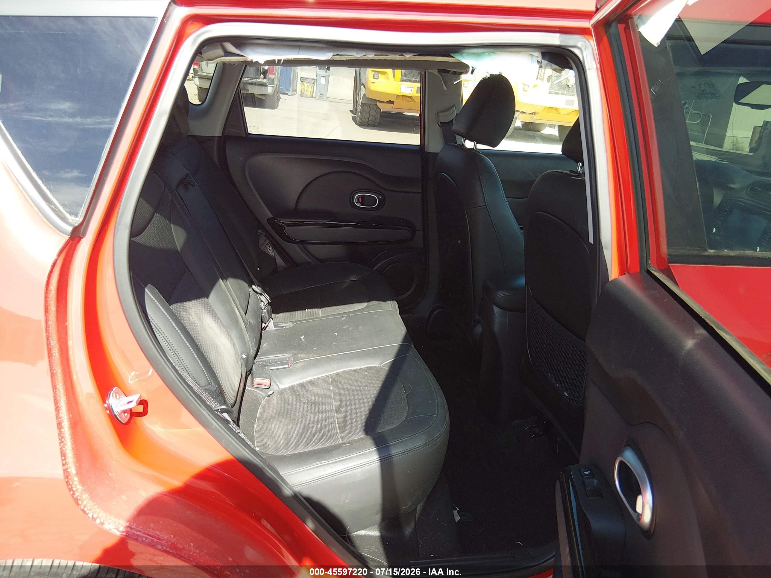 2016 KIA SOUL